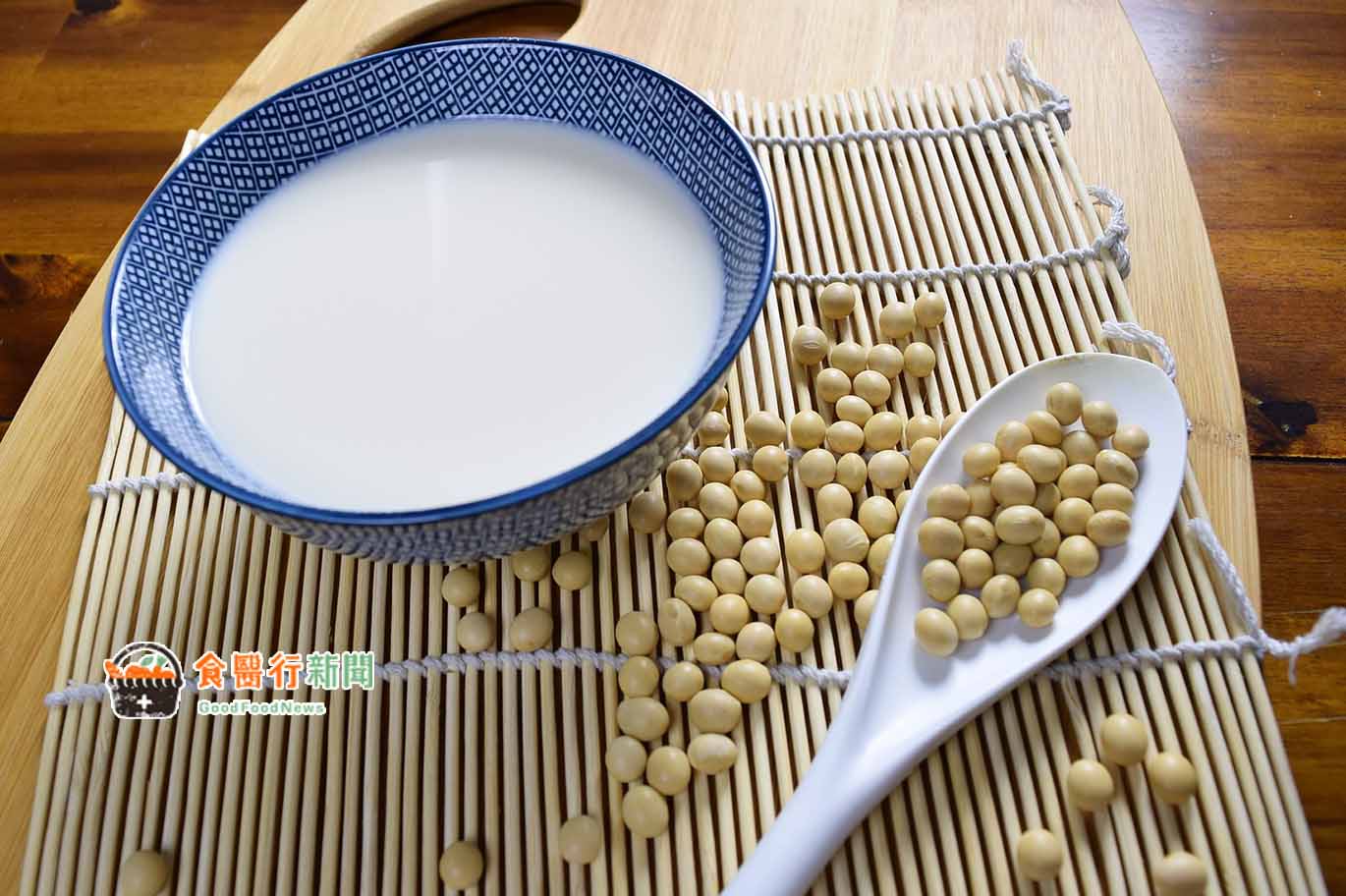 豆漿能取代牛奶？男性不用擔心骨鬆？5個骨質疏鬆迷思大破解